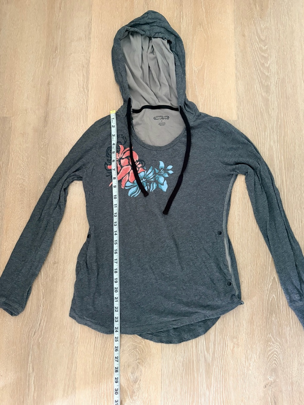 Crazy Shirts- Gray Hooded Long-Sleeve Top with Coral & Light Blue Floral- M - Picture 4 of 8